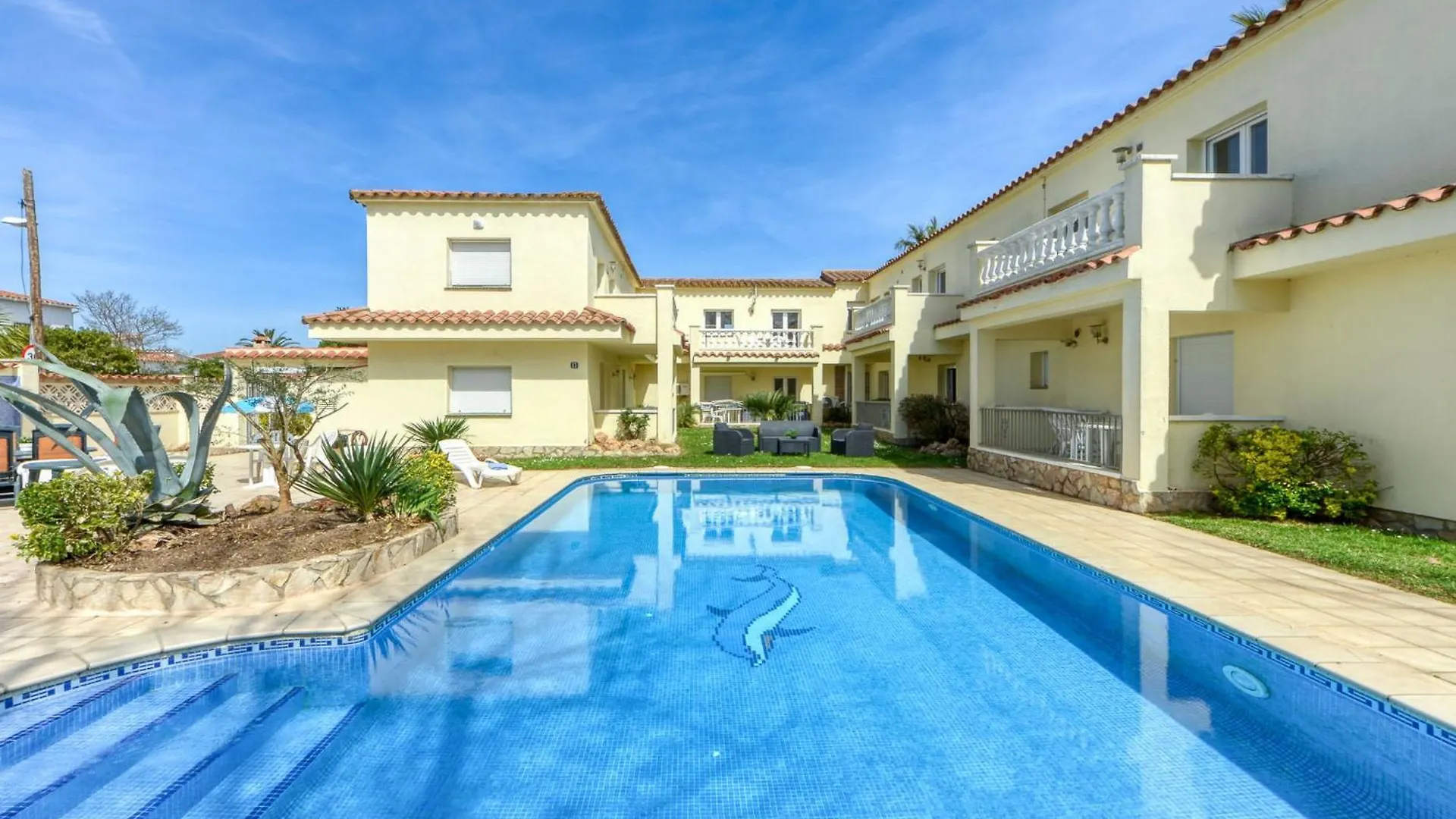 Appartamento Studio Muga-3 By Interhome Empuriabrava